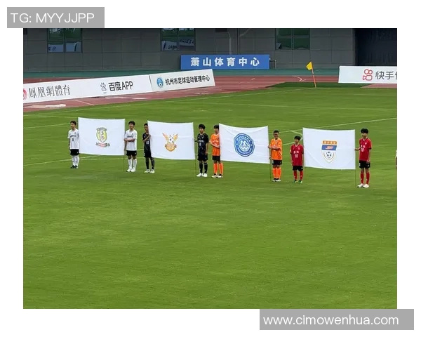 杭州足球队反击战术解析与实战应用探讨